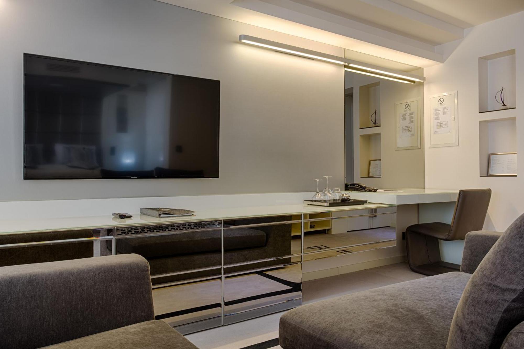 Hotel Damianii Luxury Boutique &