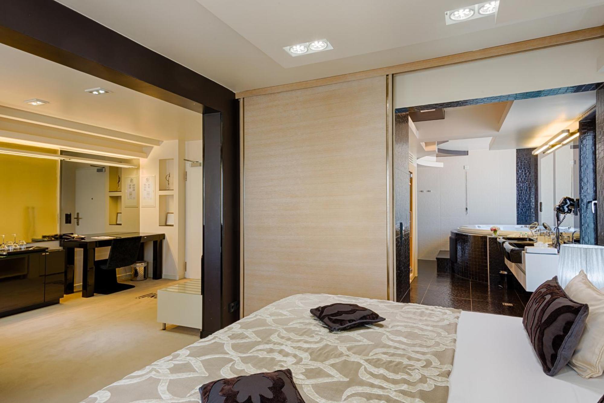 Hotel Damianii Luxury Boutique &